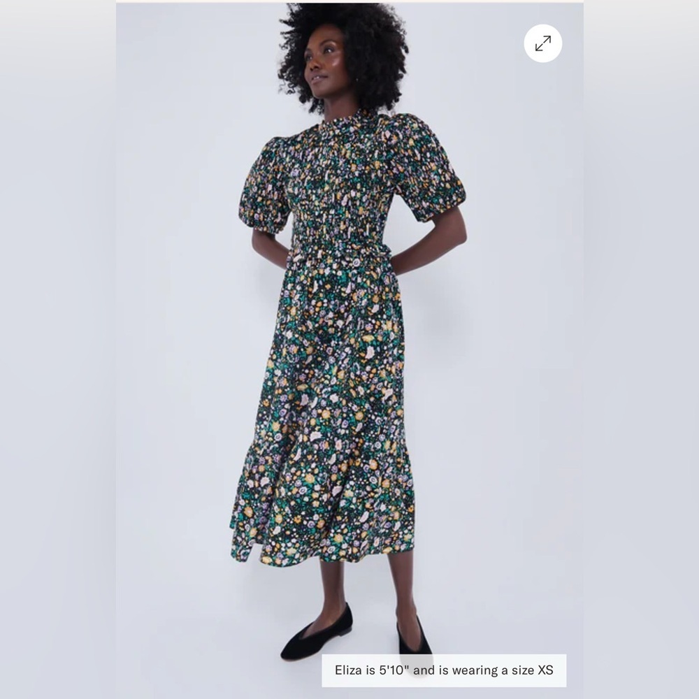 Hyacinth House Samantha Midi Dress M NWT Black Floral Smocked - Picture 15 of 15